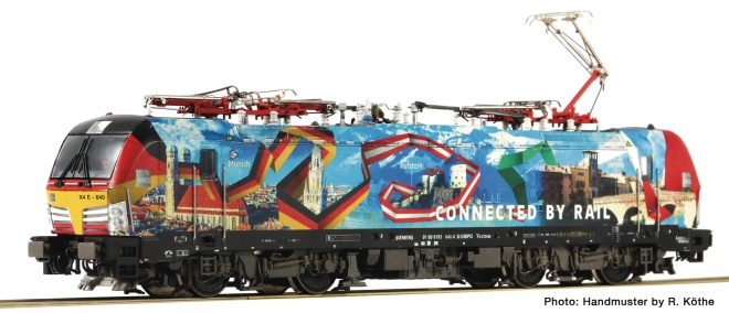 Electric locomotive 193 640, MRCE<br /><a href='images/pictures/Roco/Roco-73978.jpg' target='_blank'>Full size image</a>